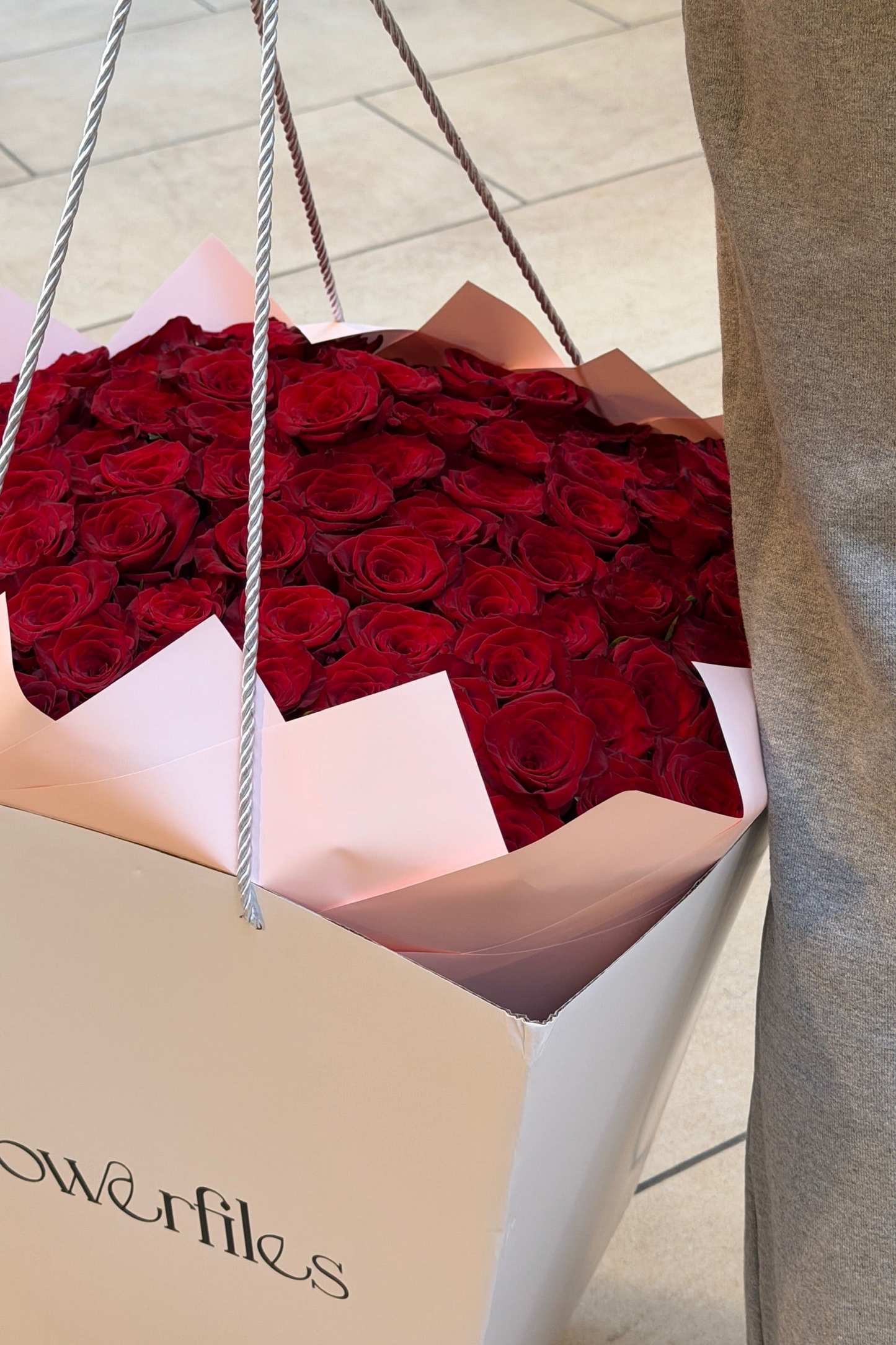 100 Classic Red Rose Bouquet